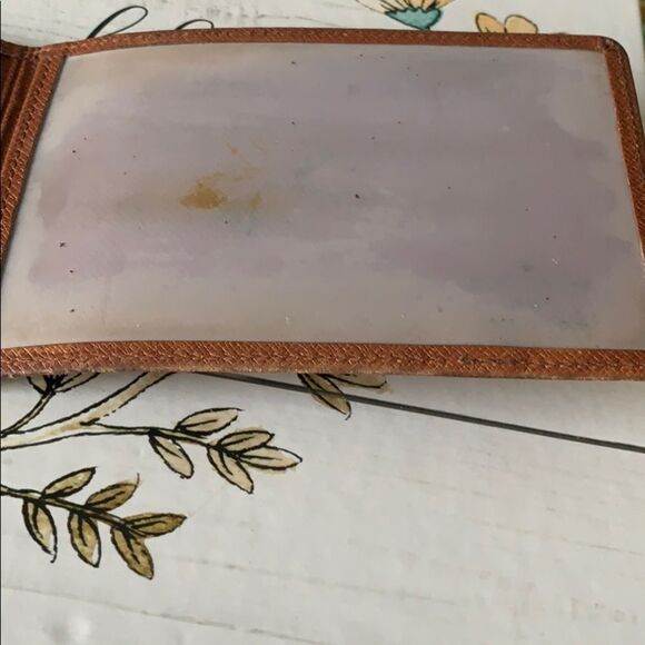 LV ID Card Case - Picture 4 of 5